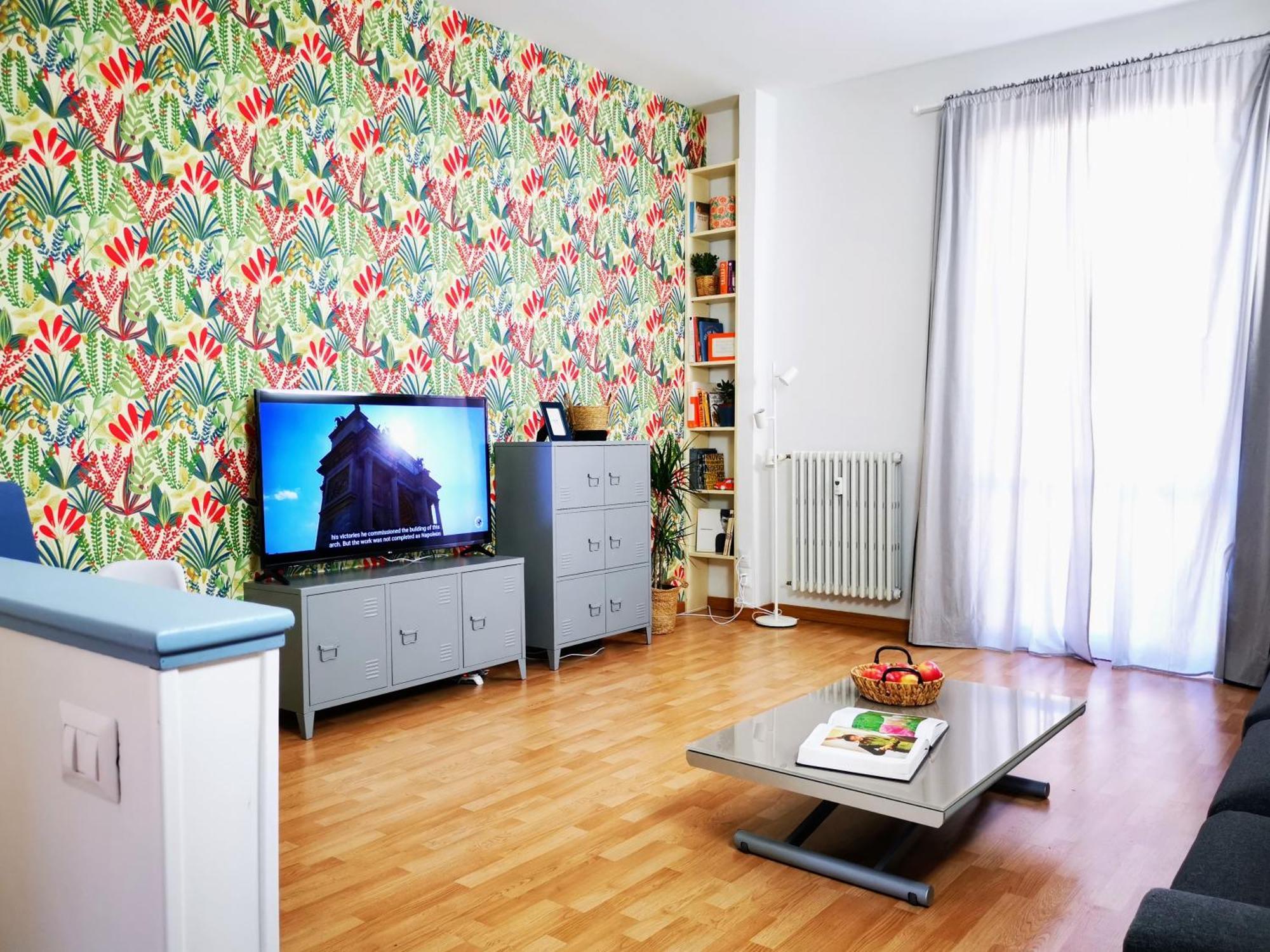 Spacious Apartment 50 Meters From The Metro Milano Dış mekan fotoğraf